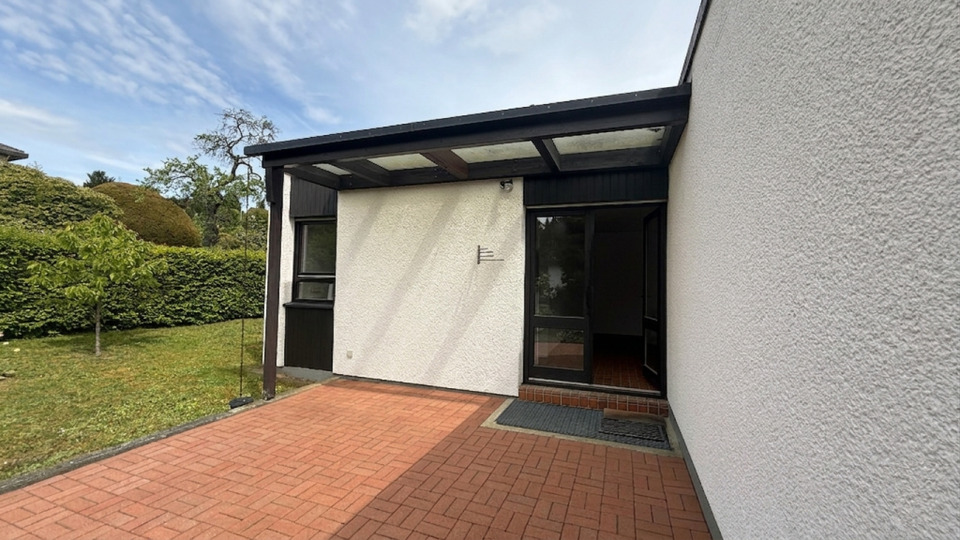 Einfamilienhaus Glashütten - 9 Zimmer, 306 m&sup2;, 2.900&euro; | Angebot:26562046