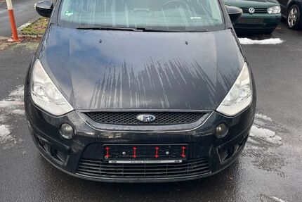 Ford S-Max 197.000 km 999 &euro; Wiesbaden 65199
