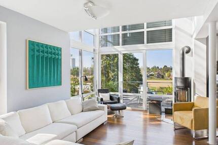 Luxuriöses Einfamilienhaus in Toplage mit Panoramablick und moderner Ausstattung 8 zimmer