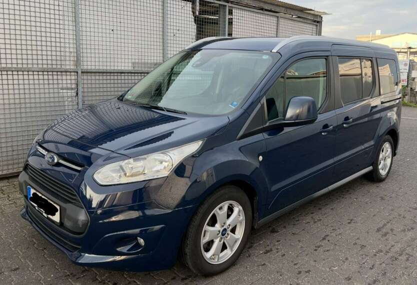 Ford Tourneo Connect 110.000 km 10.900 € Kelkheim 65779