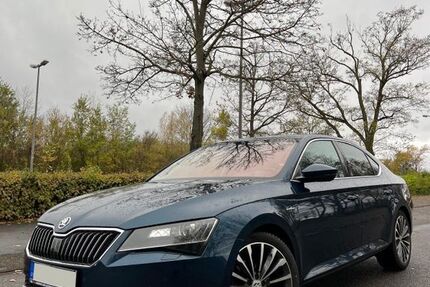 Skoda Superb 225.000 km 17.000 € Wiesbaden 65187