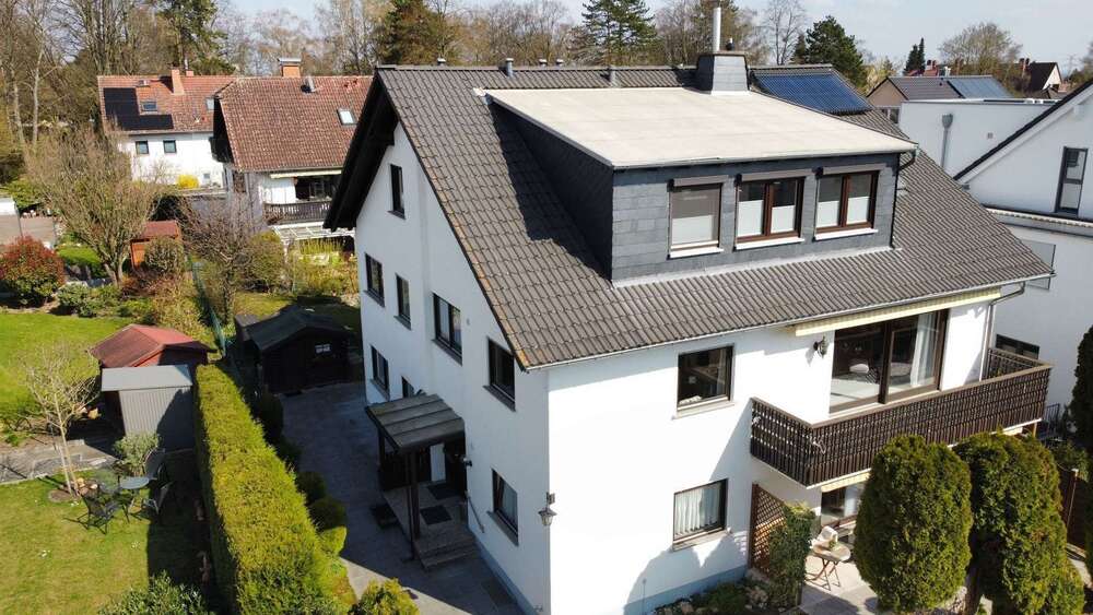 Einfamilienhaus Kriftel - 11 Zimmer, 314 m&sup2;, 1.399.000&euro; | Angebot:26330204