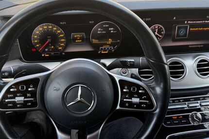 Mercedes-Benz E 200 82.500 km 27.999 &euro; Flörsheim am Main 65439