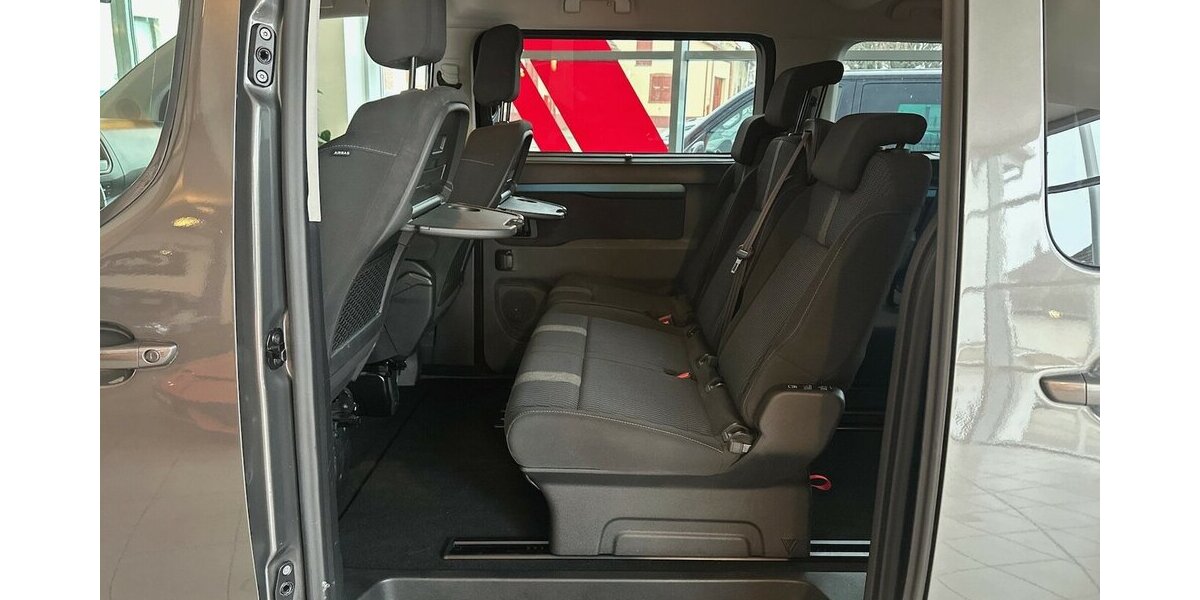 Peugeot Traveller Active L2 |HeadUp|PDC|CarPlay|1-HD| 113.000 km 23.899 &euro; Mainz-Kostheim 55246