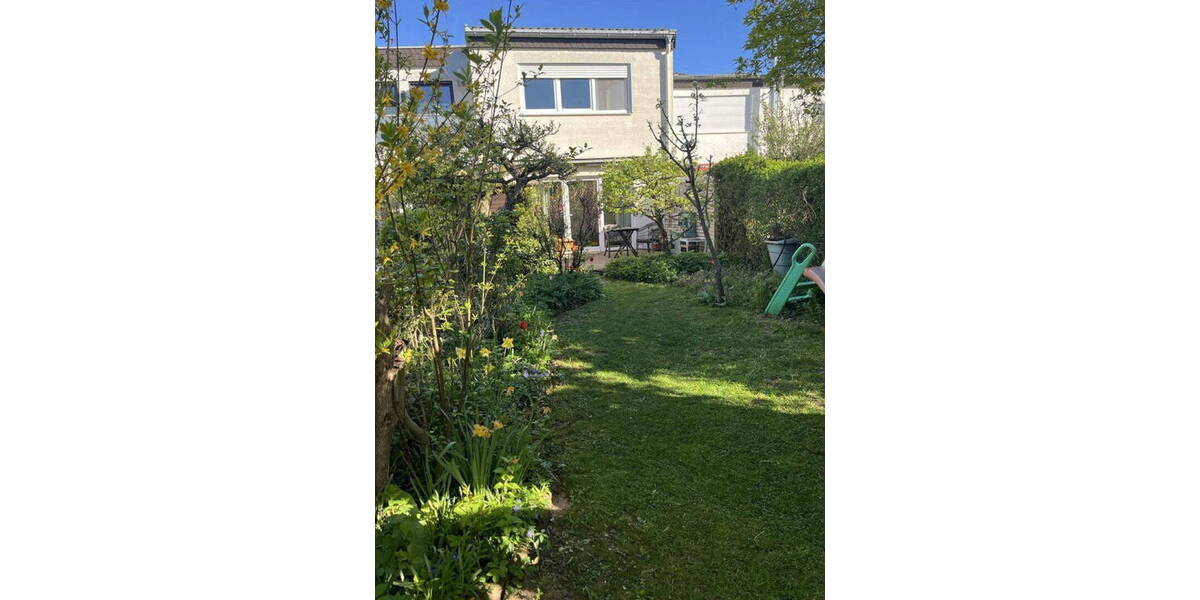 Reihenmittelhaus Mainz Hechtsheim - 4 Zimmer, 140 m&sup2;, 630.000&euro; | Angebot:26723221