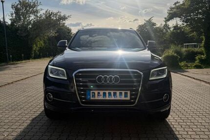 Audi Q5 260.000 km 16.500 &euro; Rüsselsheim 65428