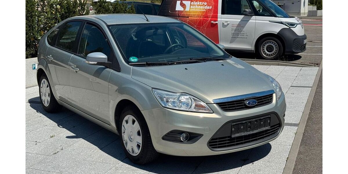 Ford Focus 124.800 km 4.450 &euro; Mainz 55129