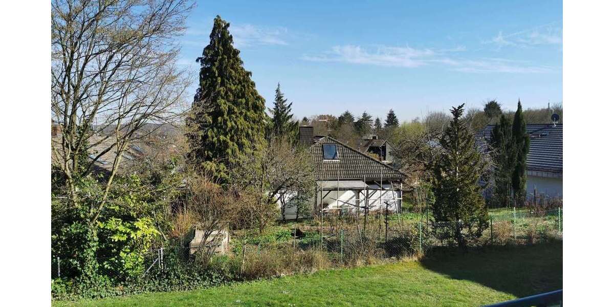 Etagenwohnung Wiesbaden Bierstadt - 3 Zimmer, 82 m&sup2;, 1.100&euro; | Angebot:24844661