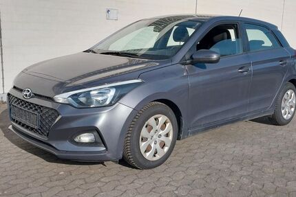 Hyundai i20 108.000 km 6.999 &euro; Kelkheim ( Taunus ) 65779