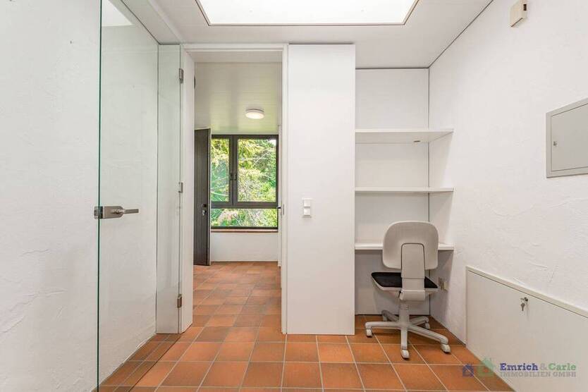 Einzigartiges Architektenhaus mit EinliegerWohnung in begehrter Lage von Mainz-Laubenheim