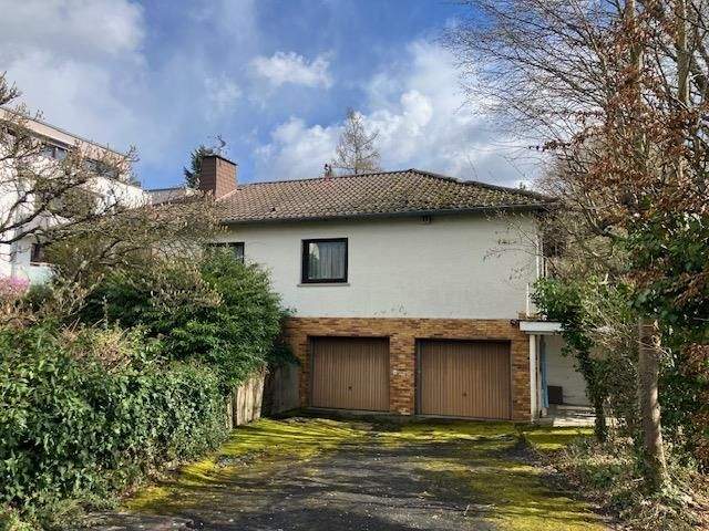 Bungalow Wiesbaden Nordost - 8 Zimmer, 192 m&sup2;, 1.255.000&euro; | Angebot:25820971