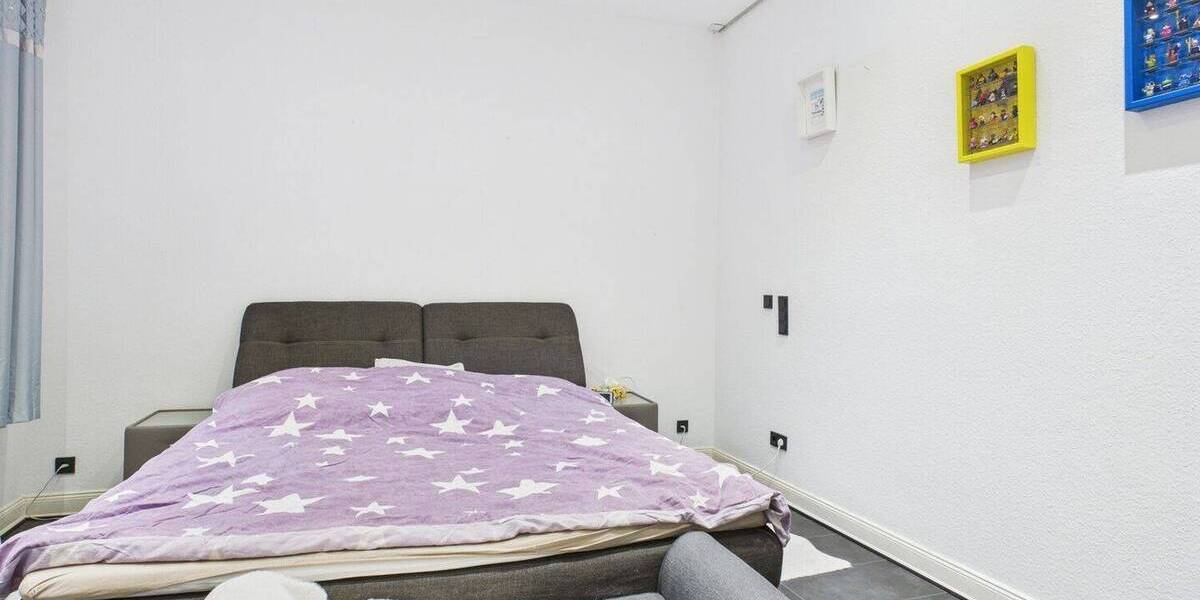 Etagenwohnung Wiesbaden Schierstein - 3 Zimmer, 92 m&sup2;, 365.000&euro; | Angebot:26851801