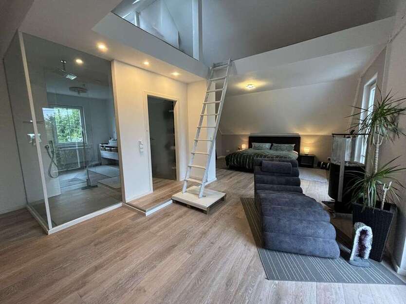 Haus zum Kaufen in Wiesbaden 1.199.000 € 202 m²