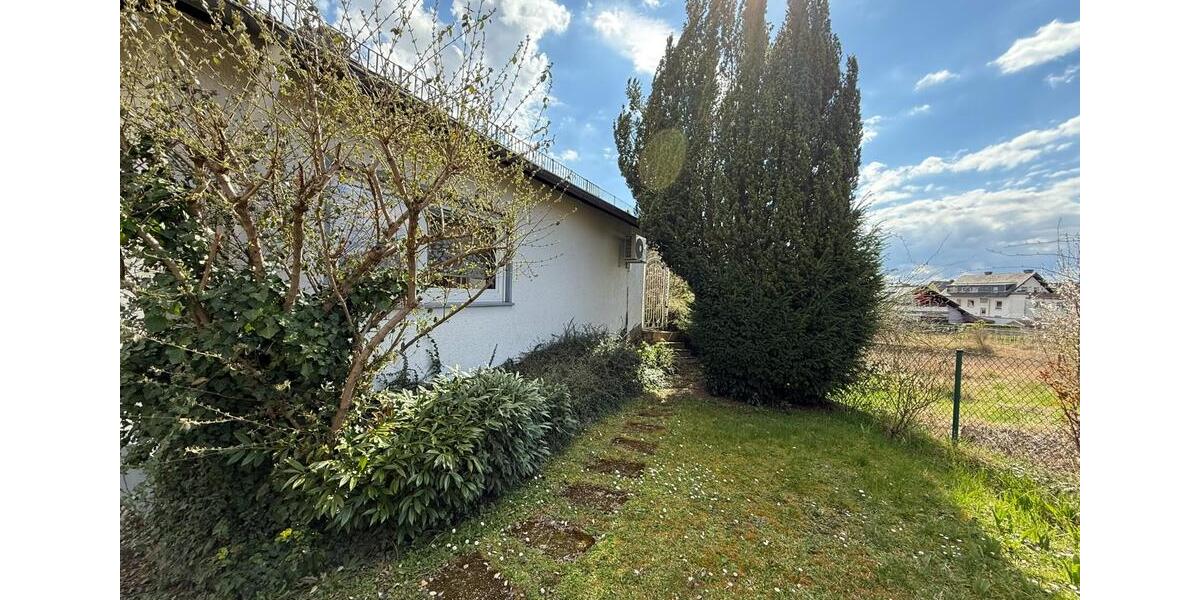 Freistehendes Einfamilienhaus inkl. 2 Appartements in Rüdesheim 6 zimmer