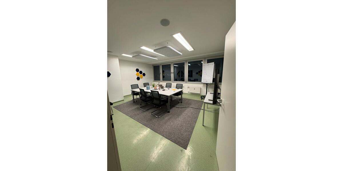 Moderne Büroflächen in Wiesbaden - hell, mit Stellplätzen zimmer