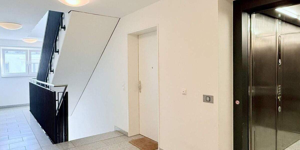 Etagenwohnung Frankfurt am Main Gallus - 3 Zimmer, 81 m&sup2;, 525.000&euro; | Angebot:24748301