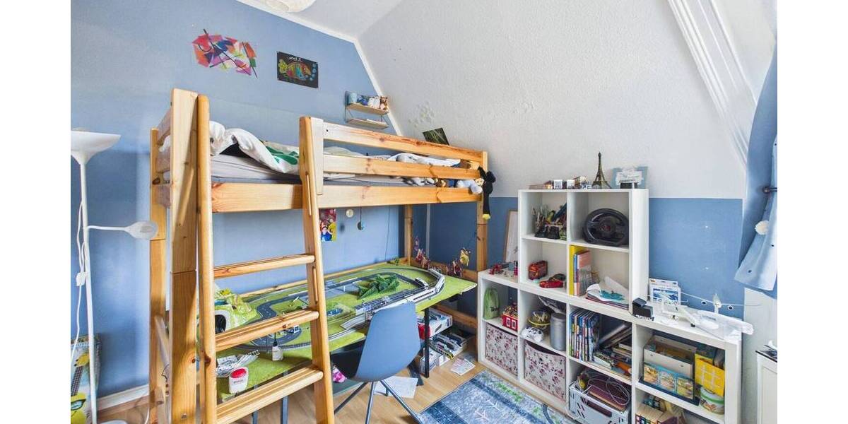 Etagenwohnung Wiesbaden Nordost - 3 Zimmer, 76 m&sup2;, 865&euro; | Angebot:26065386