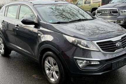 Kia Sportage 137.500 km 7.400 &euro; Wiesbaden 65203