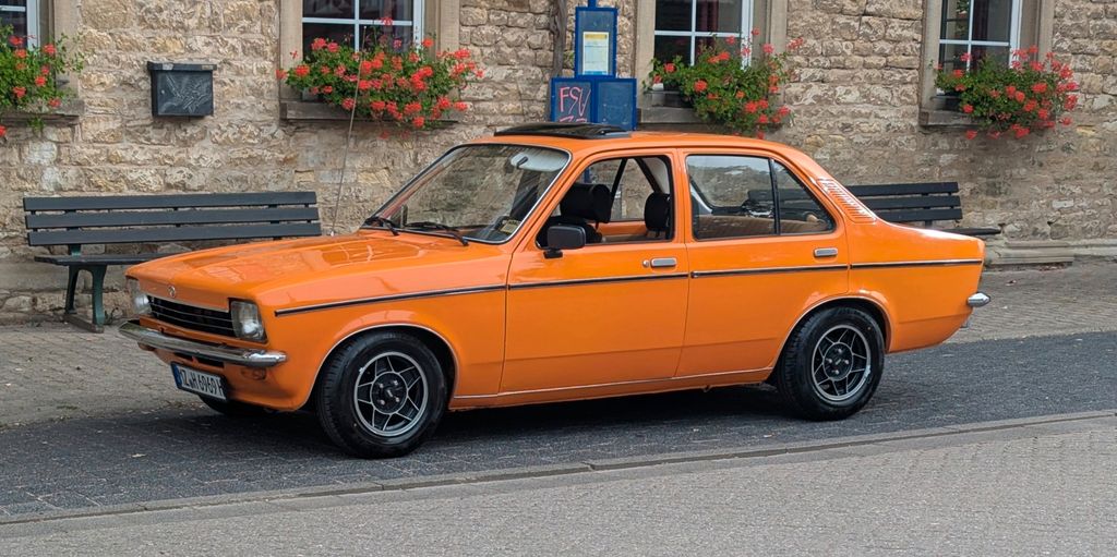 Opel Kadett 120.000 km 8.000 € Undenheim 55278