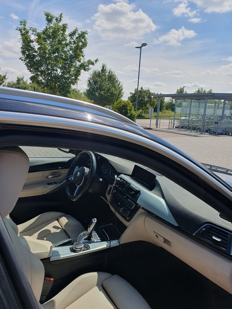 320d F31