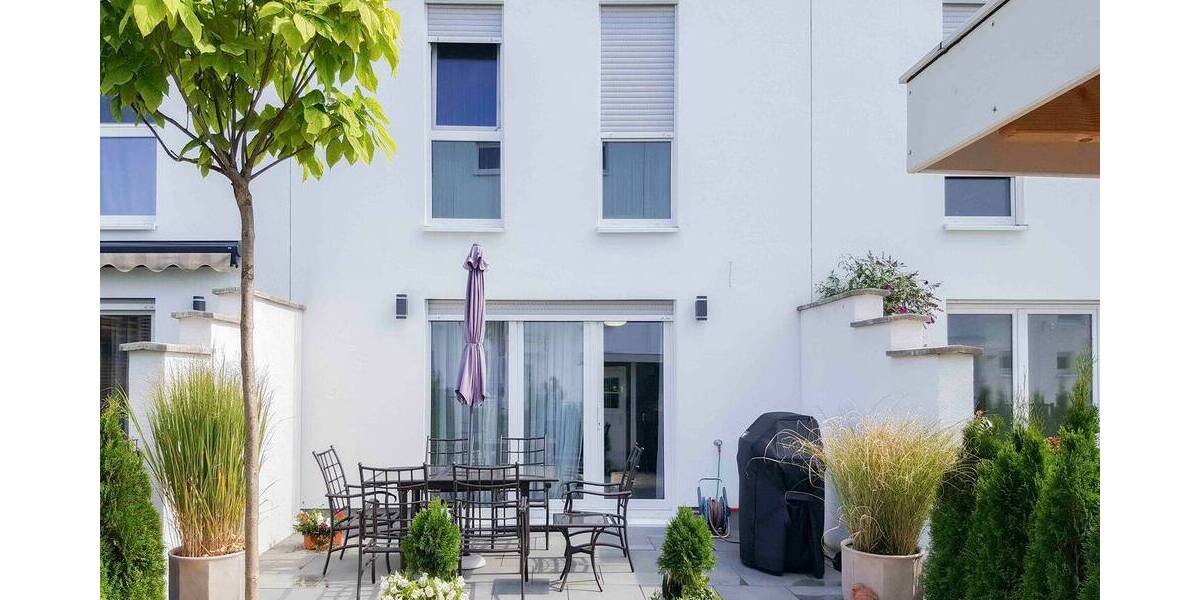 Reihenmittelhaus Wiesbaden Erbenheim - 6 Zimmer, 150 m&sup2;, 749.000&euro; | Angebot:26244818