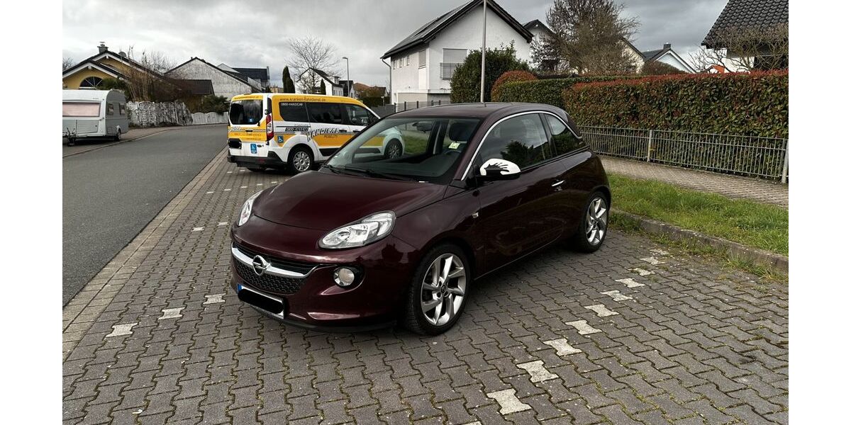 Opel Adam 120.675 km 7.490 &euro; Rüsselsheim 65428