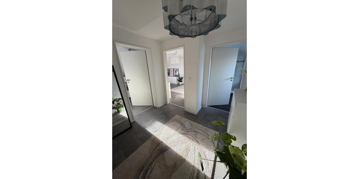 Helle 3-Zimmer-Dachgeschosswohnung in 65830 Kriftel zimmer