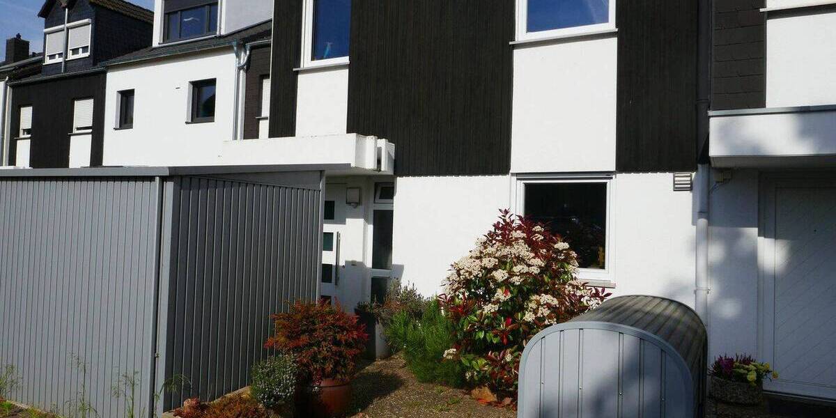 Reihenmittelhaus Mainz Finthen - 4 Zimmer, 132 m&sup2;, 610.000&euro; | Angebot:26840385