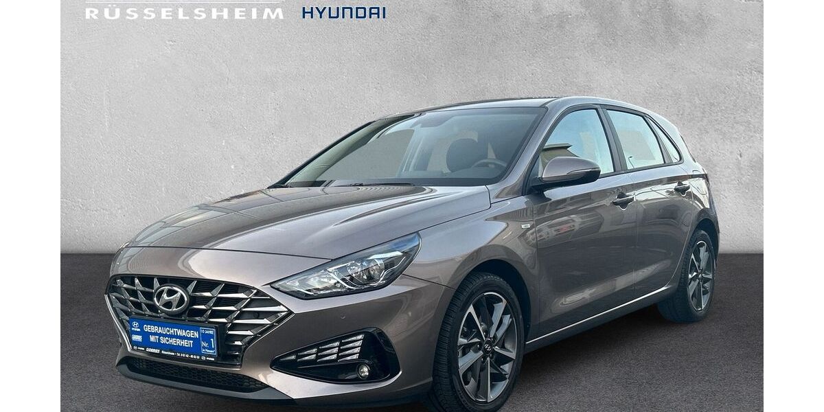 Hyundai i30 44.400 km 18.940 € Rüsselsheim 65428