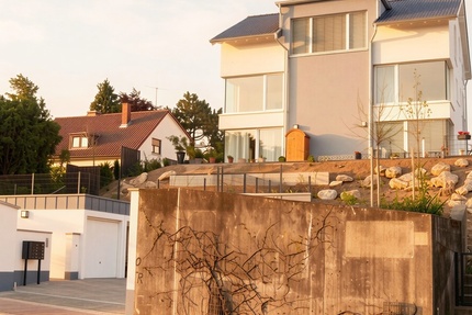 Moderne 3-Zimmerwohnung (Bj. 2015) 18 m² Terrasse, Aufzug & Tiefgarage in Feldrandlage Mainz-Finthen - Wohnung Mainz Finthen | Angebot:27382554