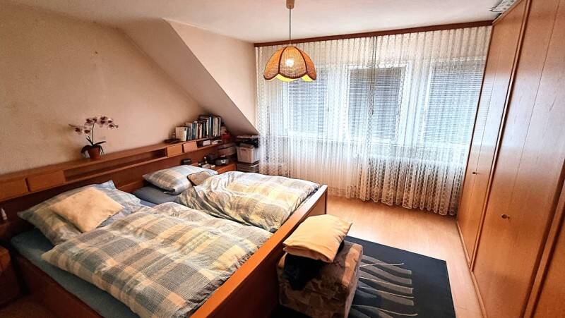 Mehrfamilienhaus, Wohnhaus Geisenheim Johannisberg - 6 Zimmer, 159 m&sup2;, 275.000&euro; | Angebot:26066265