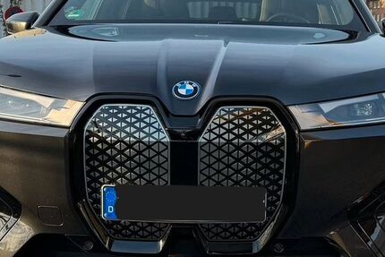 BMW iX 79.949 km 42.390 &euro; Selters 65618