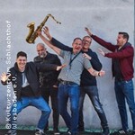 Stage Bottles / Revolte Tanzbein / The Spartanics