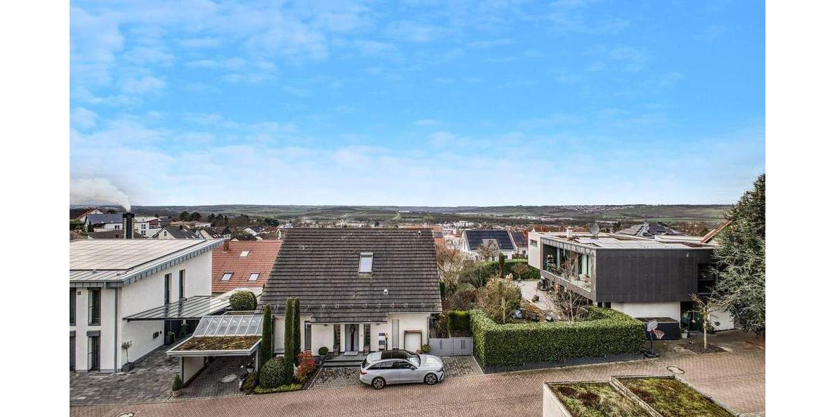 Moderne Eigentumswohnung mit Traumblick über Nieder-Olm * keine Käuferprovision 4 zimmer