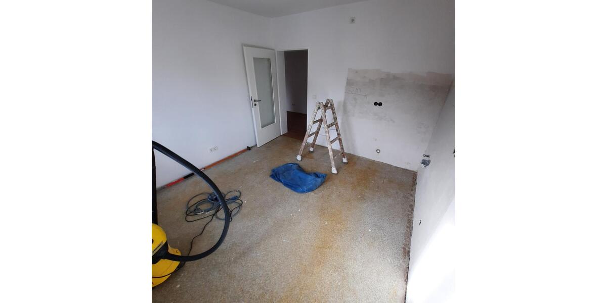 Etagenwohnung Wiesbaden Mainz-Amöneburg - 4 Zimmer, 85 m&sup2;, 1.100&euro; | Angebot:25406577