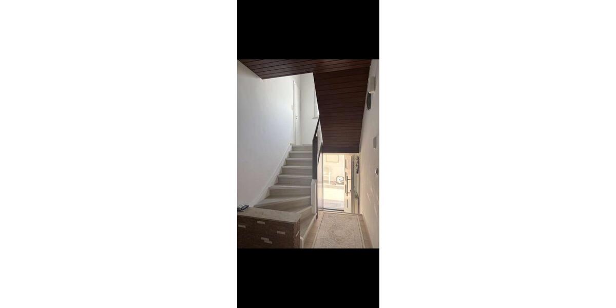 Einfamilienhaus Raunheim - 7 Zimmer, 129 m&sup2;, 580.000&euro; | Angebot:26770400