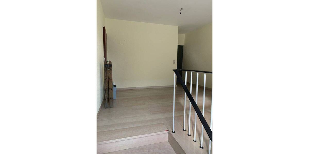 Mehrfamilienhaus, Wohnhaus Wiesbaden Mainz-Kostheim - 7 Zimmer, 232 m&sup2;, 640.000&euro; | Angebot:26866657