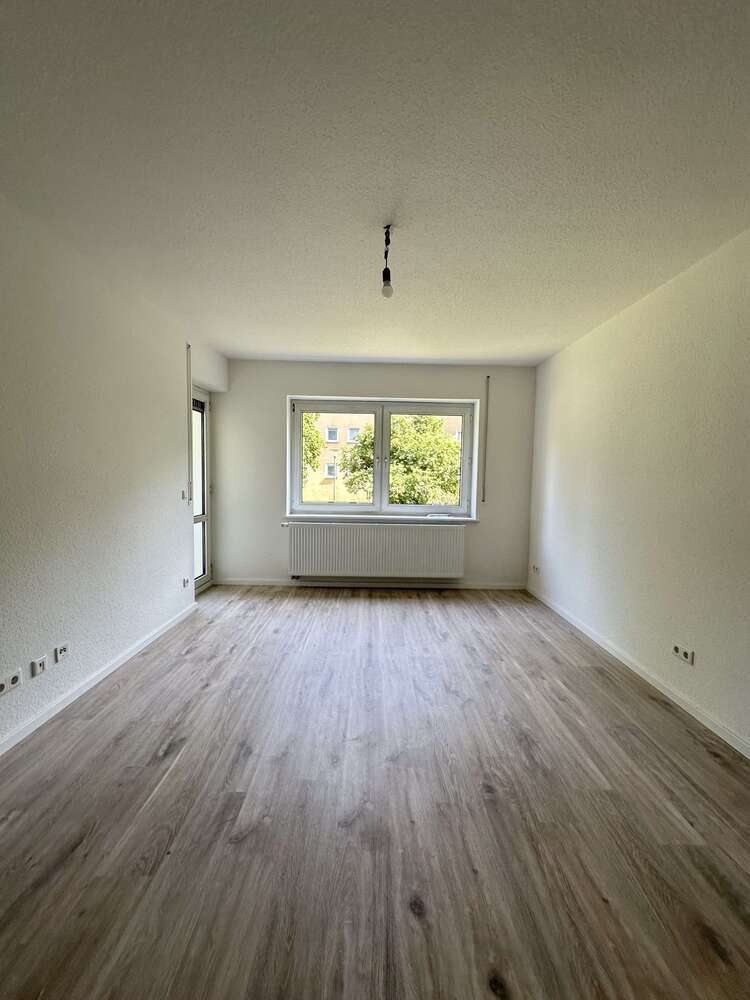 Wohnung zum Mieten in Frankfurt 725 € 48.09 m²
