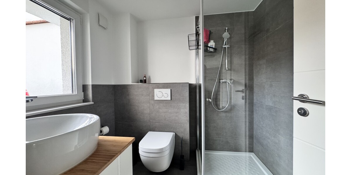 *Einziehen und Wohlfühlen! Modernes REH - ruhige Lage mit Blick ins Grüne* 5 zimmer