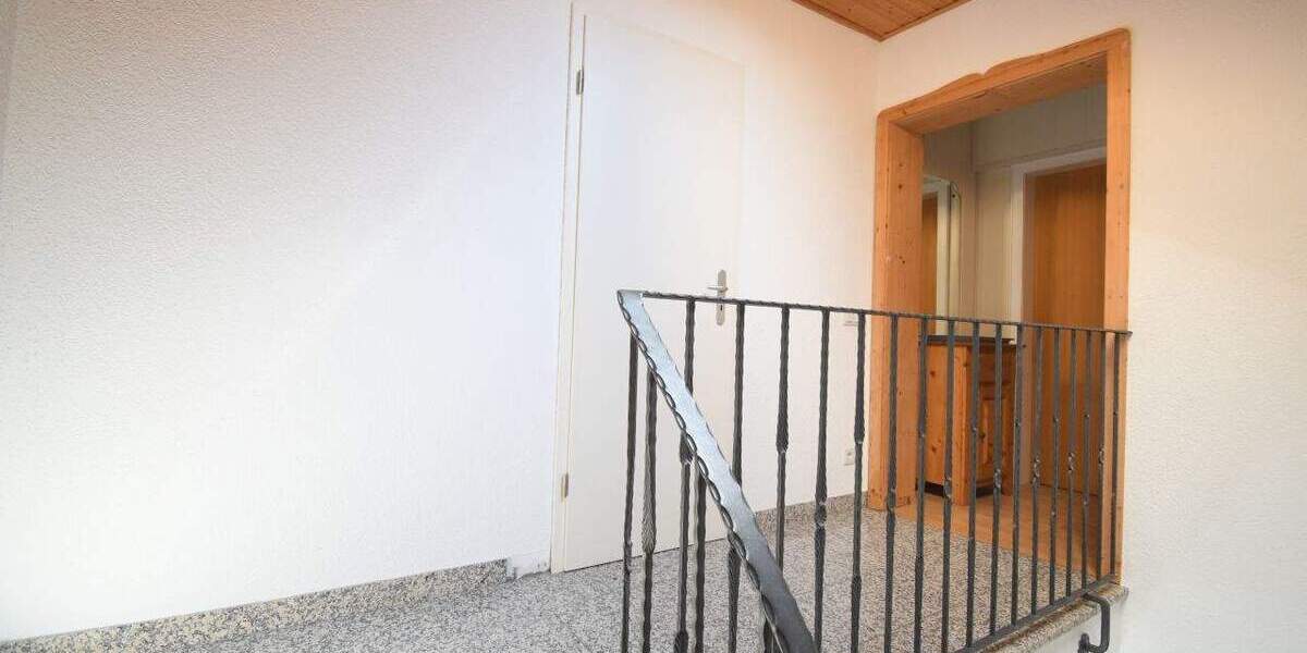 Mehrfamilienhaus, Wohnhaus Wiesbaden Breckenheim - 7 Zimmer, 980.000&euro; | Angebot:26205161