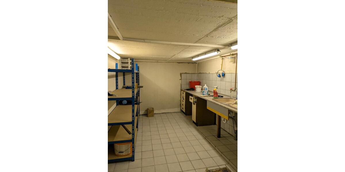 Reihenhaus Mainz Finthen - 4 Zimmer, 153 m&sup2;, 2.000&euro; | Angebot:26093136