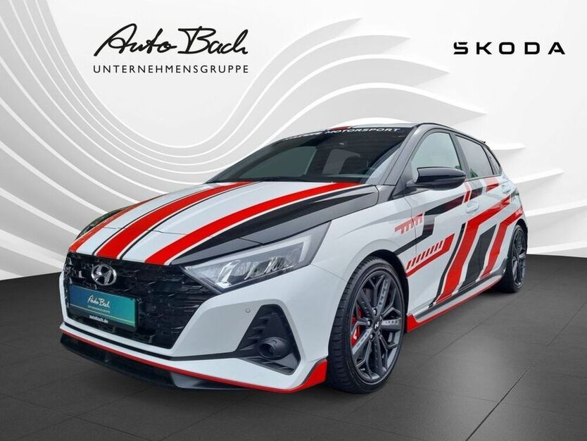 i20