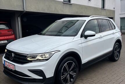 VW Tiguan 92.682 km 22.999 € Büttelborn 64572