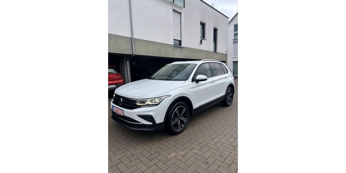 VW Tiguan 92.682 km 22.999 € Büttelborn 64572