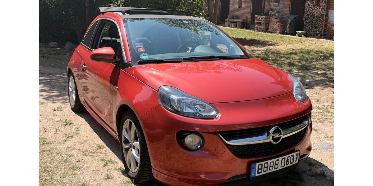Opel Adam 82.000 km 7.600 &euro; Wiesbaden 65195