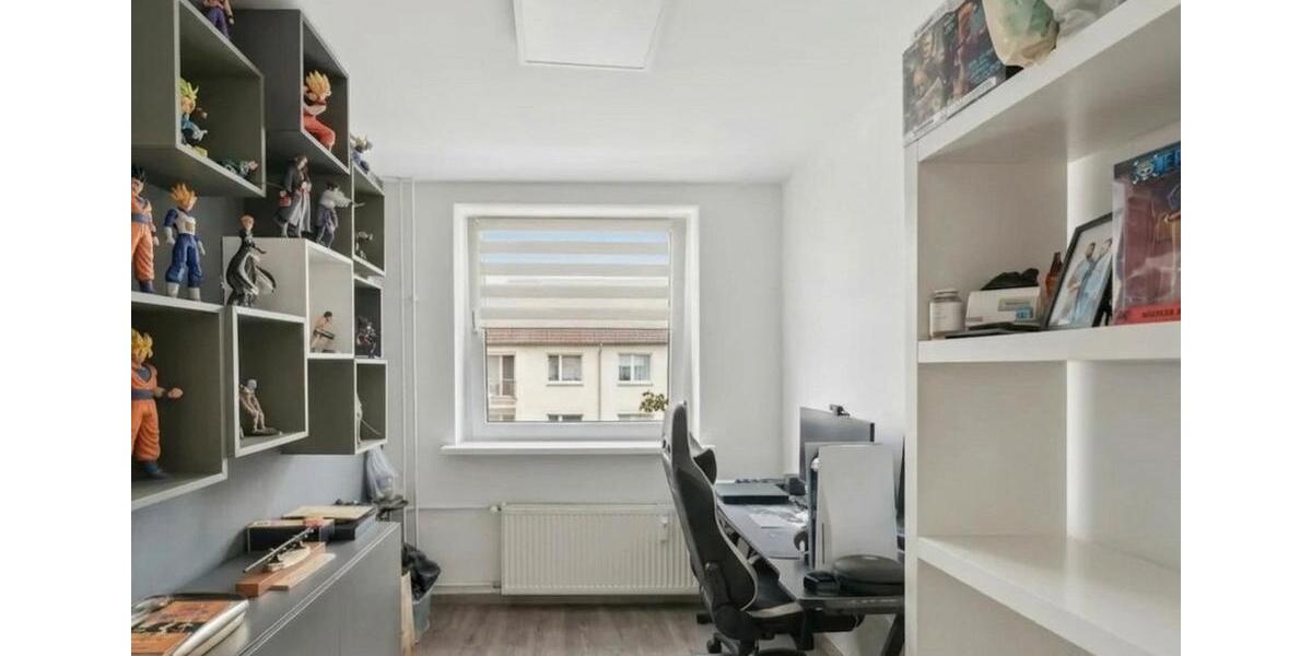 Etagenwohnung Schwalbach am Taunus - 4 Zimmer, 84 m&sup2;, 345.000&euro; | Angebot:26023189