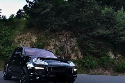 Porsche Cayenne 180.000 km 35.900 &euro; Wiesbaden 65203