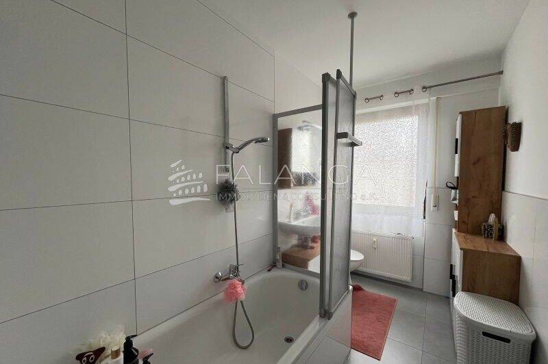 Etagenwohnung Mainz Mombach - 3 Zimmer, 78 m&sup2;, 1.150&euro; | Angebot:26894659