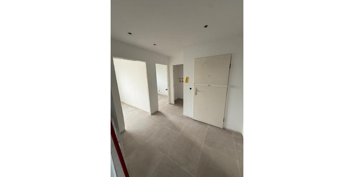 Exklusive 3-Zimmer-Wohnung mit Balkon – Erstbezug nach Sanierung 3 zimmer