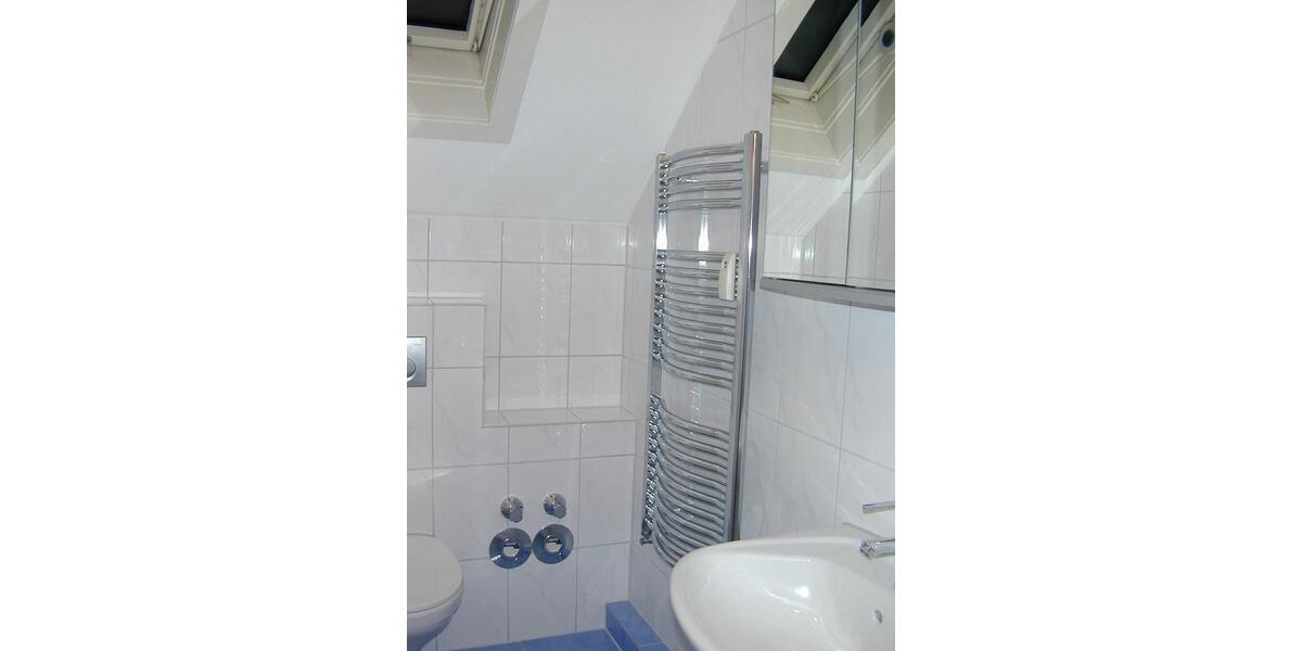 Dachgeschoßwohnung Ginsheim-Gustavsburg Gustavsburg - 1 Zimmer, 31 m&sup2;, 320&euro; | Angebot:26346567